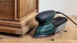 Kompakte Schwingschleifer fuer enge Stellen und Detailarbeiten kaufen