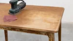 Schwingschleifer Tisch aufarbeiten: Schritt-fuer-Schritt DIY-Anleitung